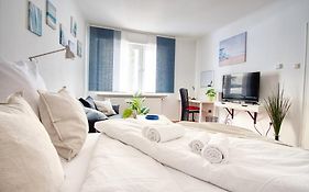 Homefy Sleep & Relax Apartment - Free Parking - Top Location
